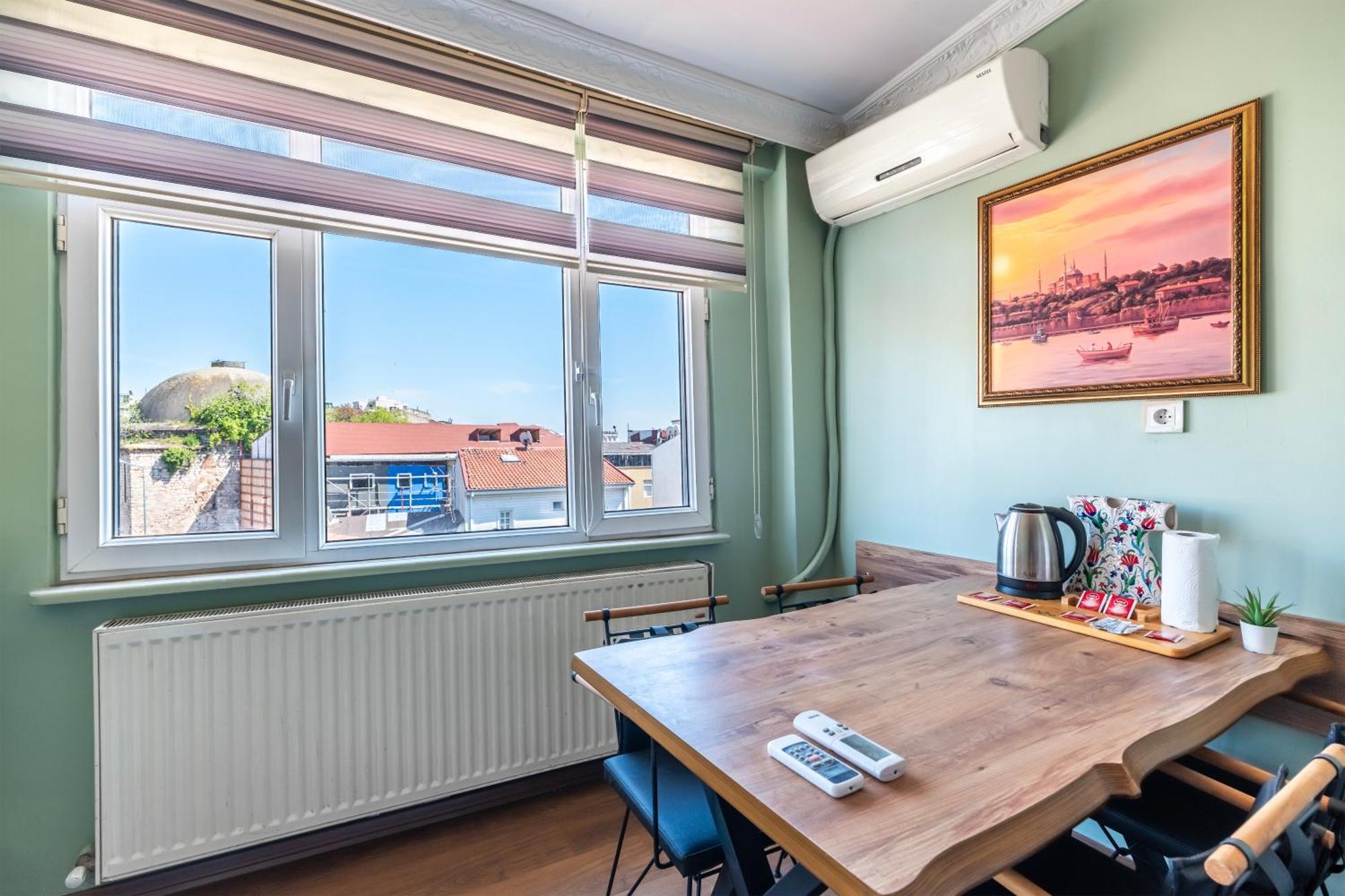 Ayka Apart Suites Old City Istanbul Bagian luar foto